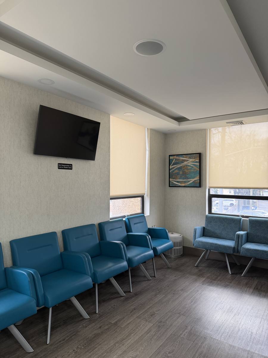 Legacy Oral Surgery Elizabeth NJ waiting room interior